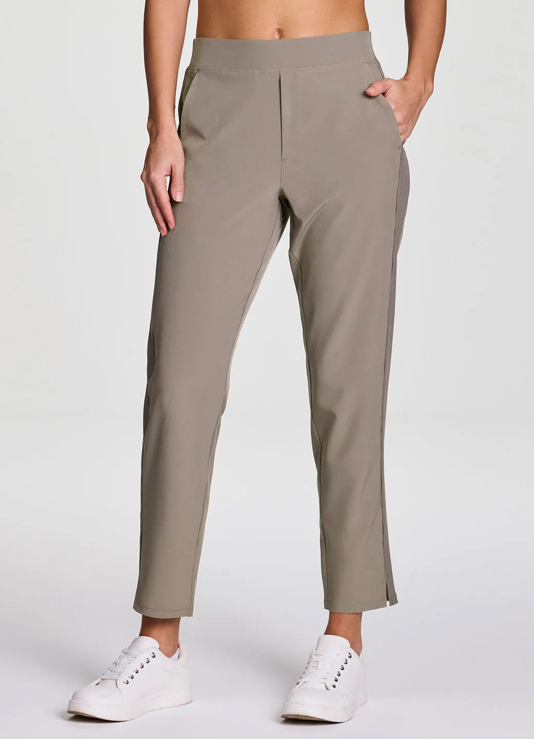 Everyday Ribbed Ankle Pant