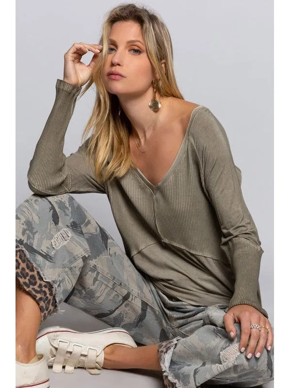 Light Wash Rib Textured Long Sleeve Top