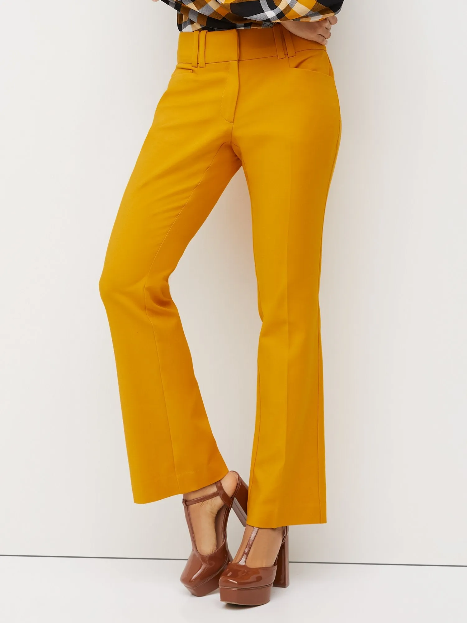 Mid-Rise Modern-Fit Bootcut Pants - All Season Stretch